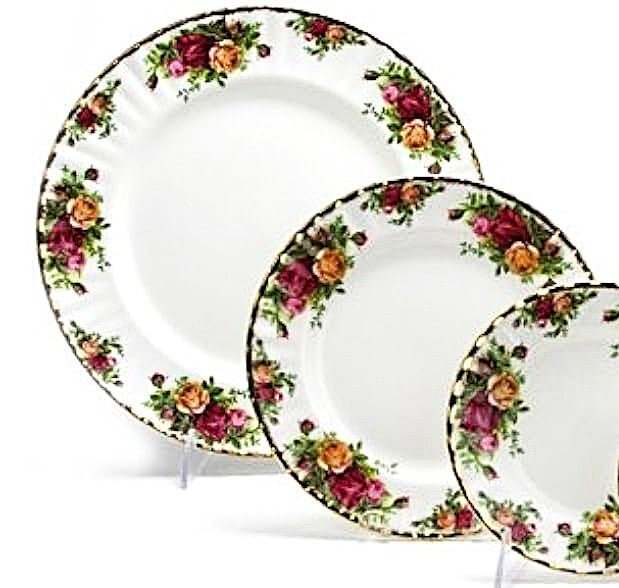 Royal Albert Old Country Roses 12 Piece dinner set with B&B