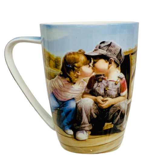 Mug Boy & Girl Kissing Bone China Euart Collection