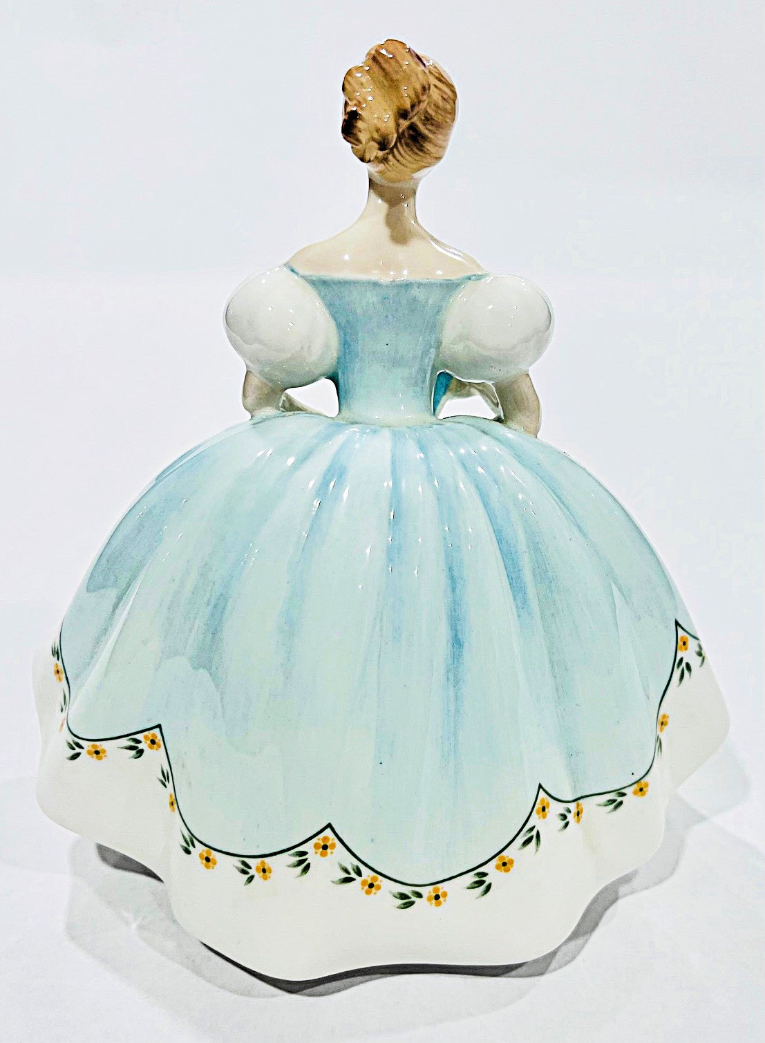 Royal Doulton First Dance Figurine HN2803 Hand crafted and painted in England