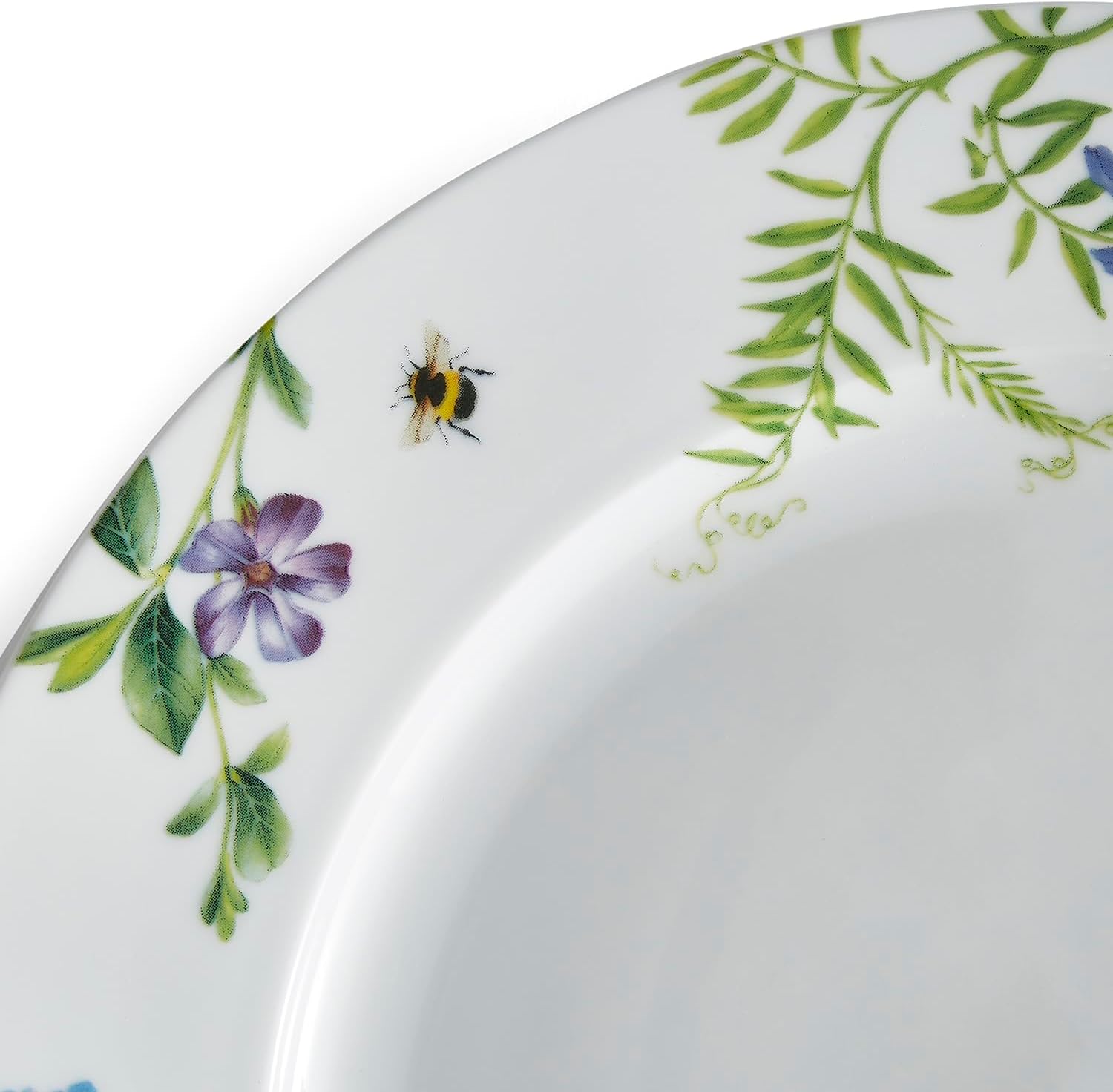 Bumble bee 16 piece dish set with floral design service for 4 made by Portmeirion Home