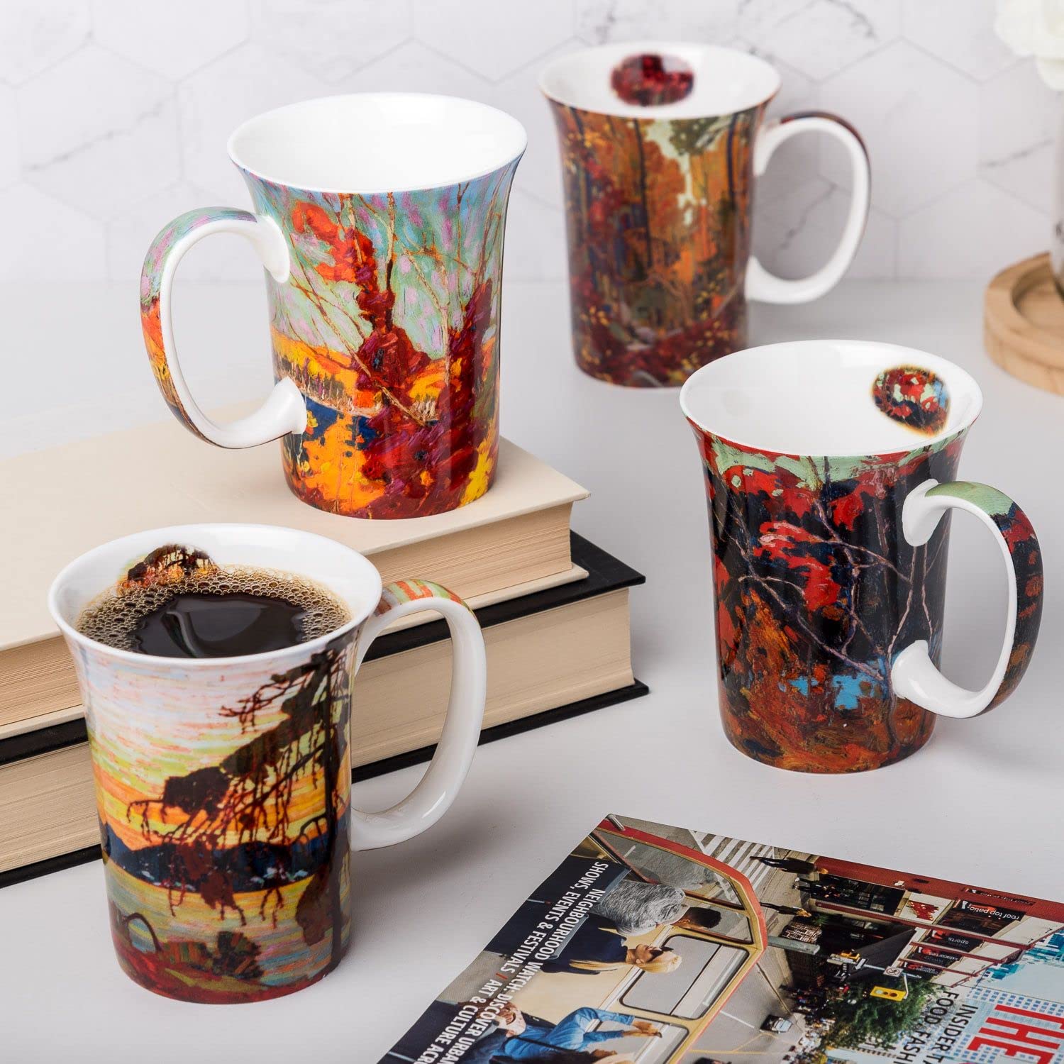 Tom Thomson 4 Mugs bone china McIntosh Classics