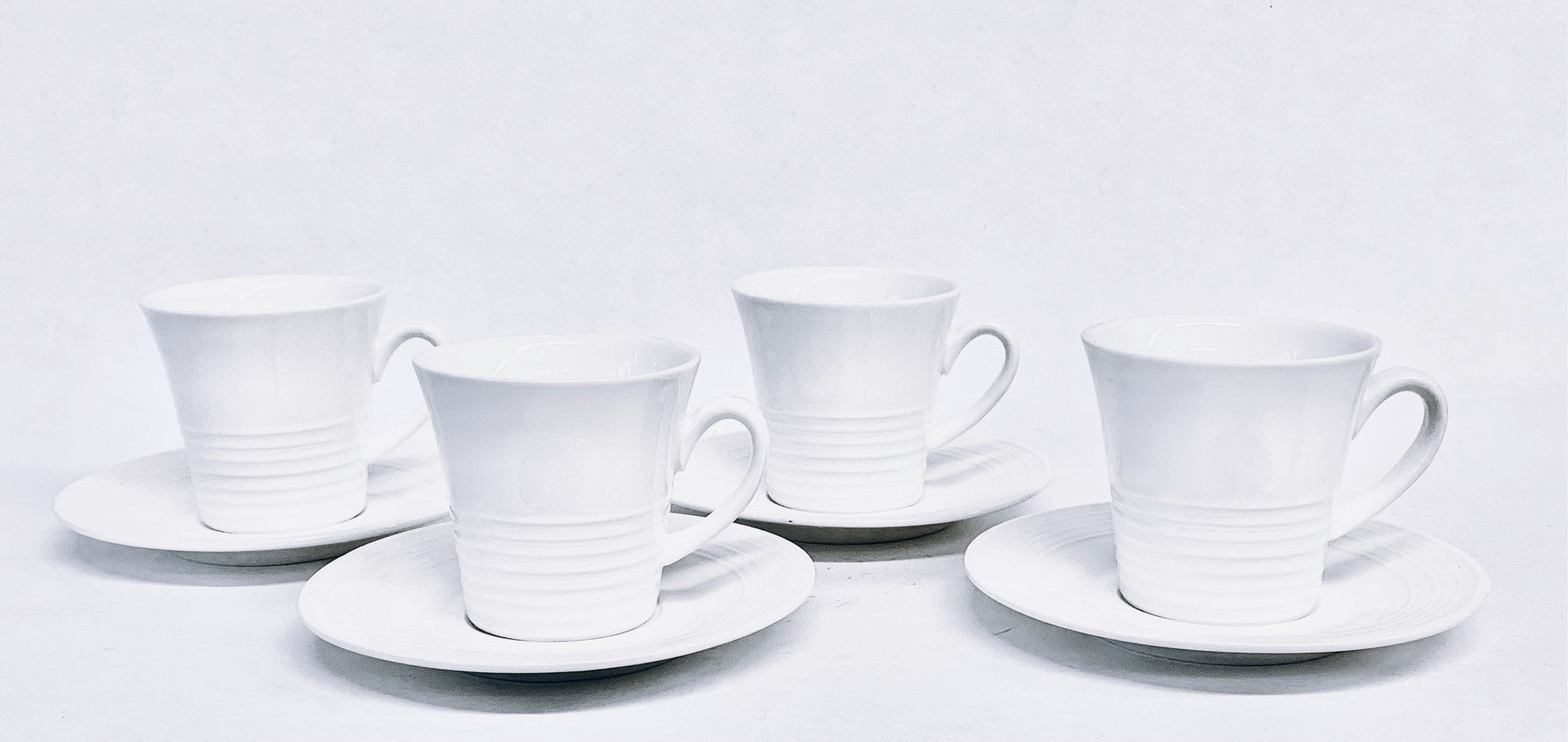 Maxwell & Williams 4Cups & 4Saucers Demi Tasse White Cirque Collection