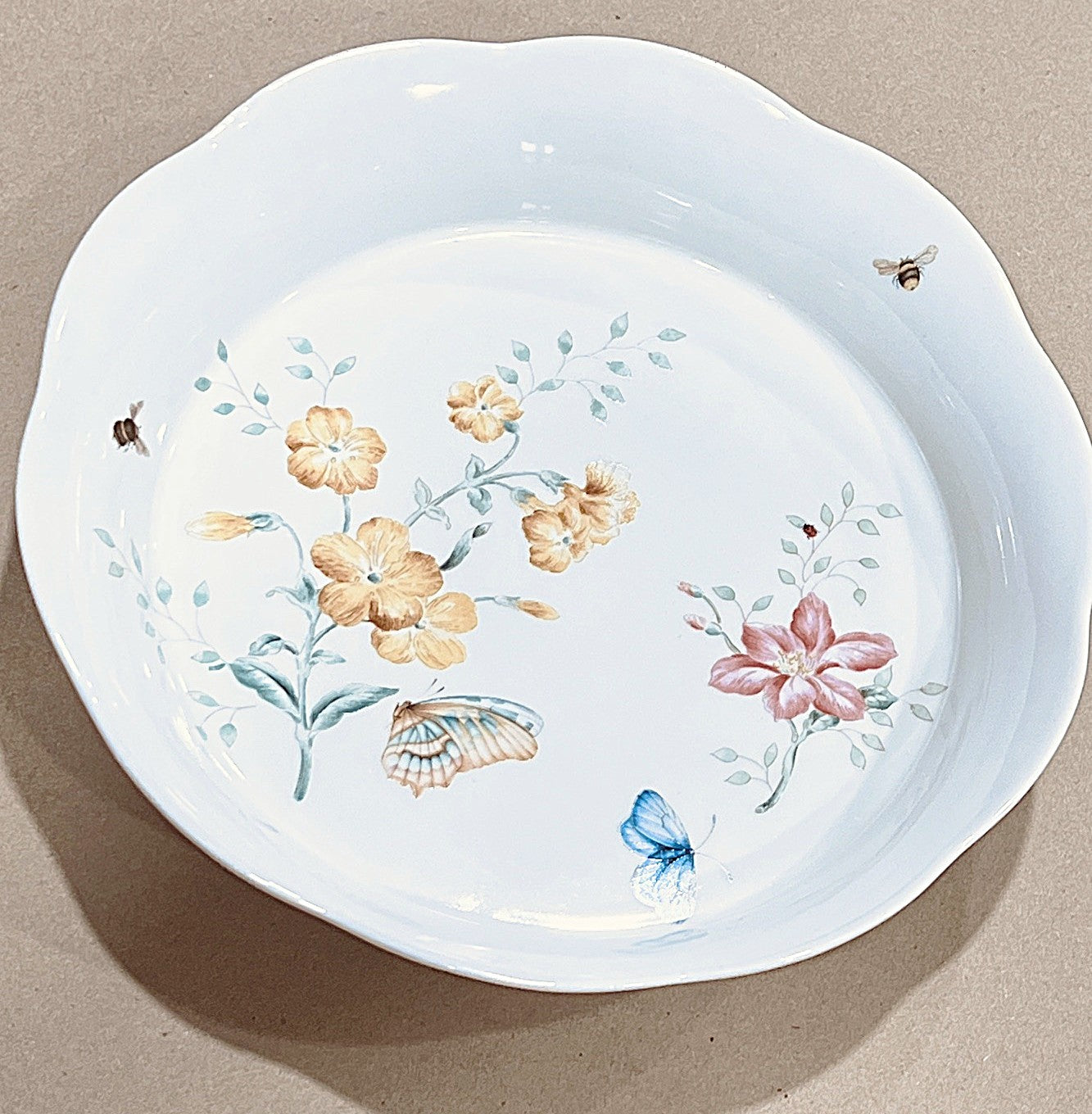 Lenox Butterfly Meadow Pie Dish porcelain 24cm - 9.5"
