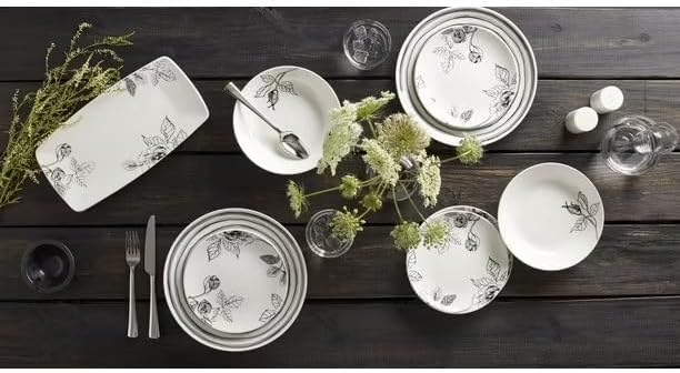 Oneida Sketchbook 12 Piece Dinnerware set, service for 4 Dishwasher and Microwave Safe