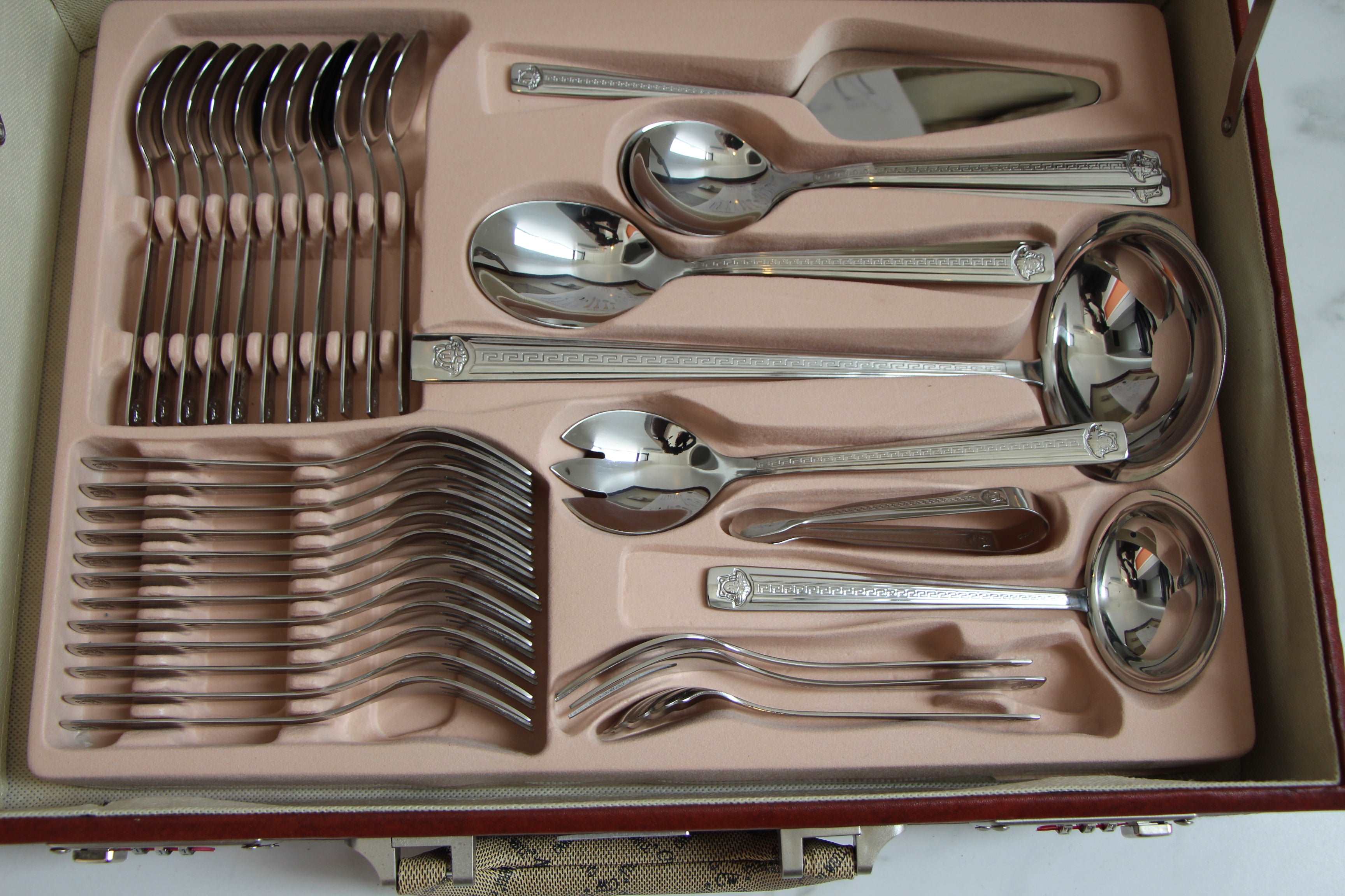 Flatware Cutlery 78 piece set from Carl Weill Tulip Capri 18/10 Stainless Steel Service for 12 People + 12 Serving Pieces - Royal Gift