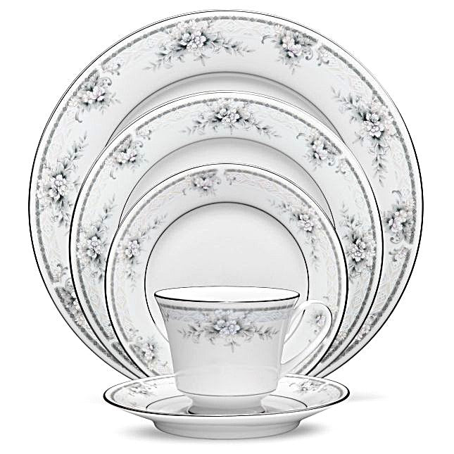 Noritake Sweet Leilani 40 Piece Dinner Set Service for 8 Fine Porcelain