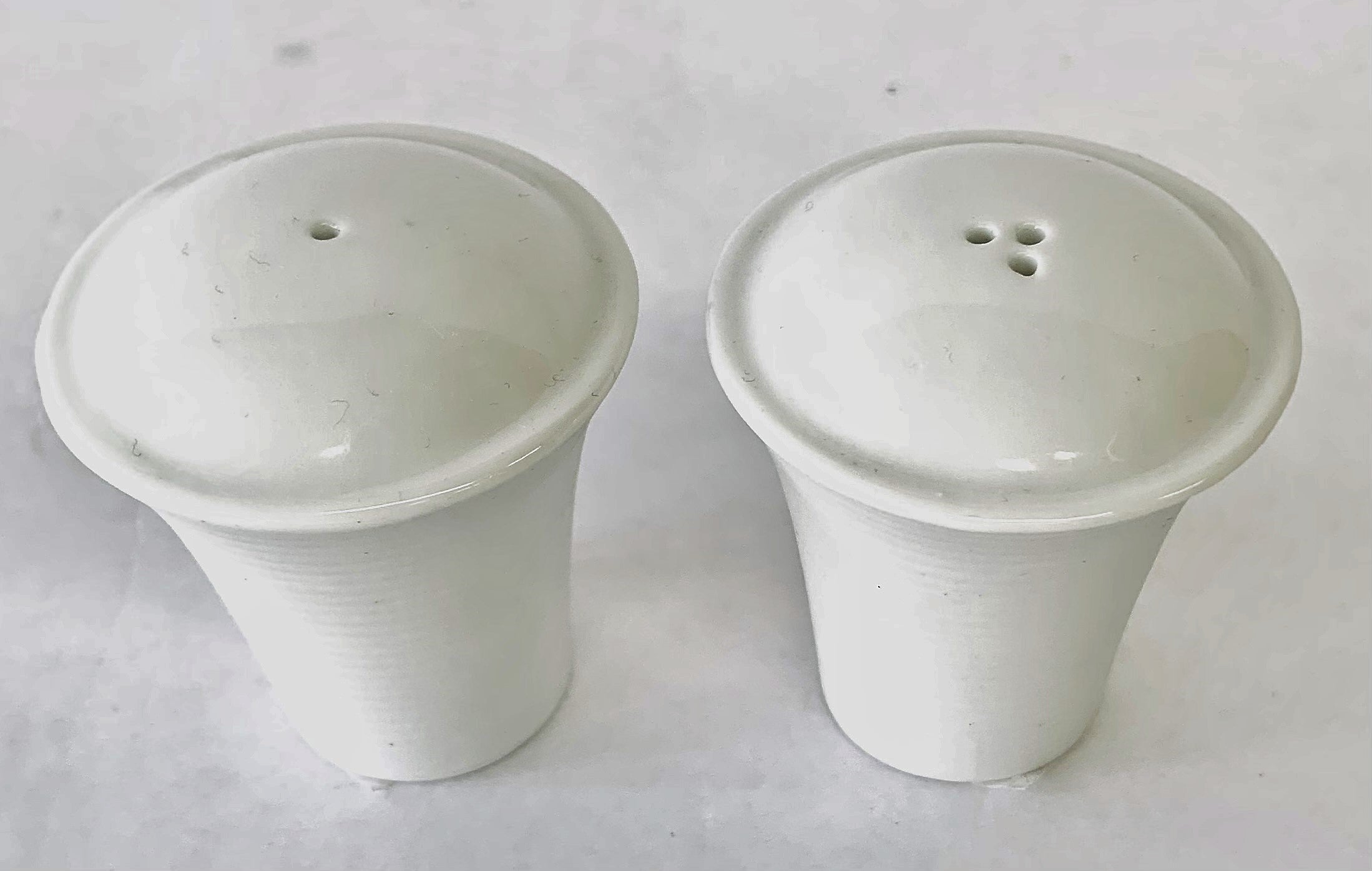 Salt & Pepper Novelle Porcelain Set