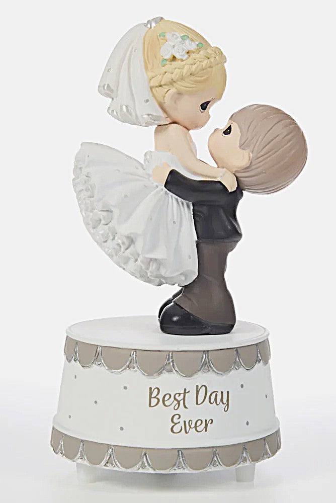 Precious Moments Wedding Couple Musical (Best Day Ever) 232109