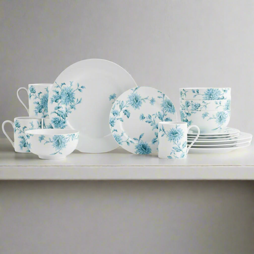 Vintage Denim 16 piece Dinner set by Portmeirion home Porcelain