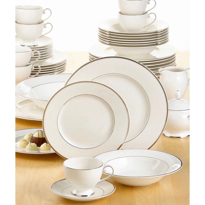 Mikasa Dinnerware 20-Piece Set, Cameo Platinum Service for 4 people