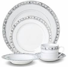 Mikasa Chadwick Grey 40 Piece Dinner set service for 8 Porcelain - Royal Gift