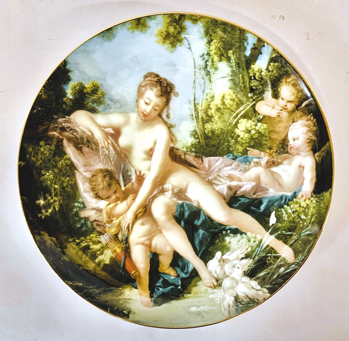 Collector Plate 8" Victorian Decorative Venus Consoling Love Created by Francois Boucher Bone China - Royal Gift