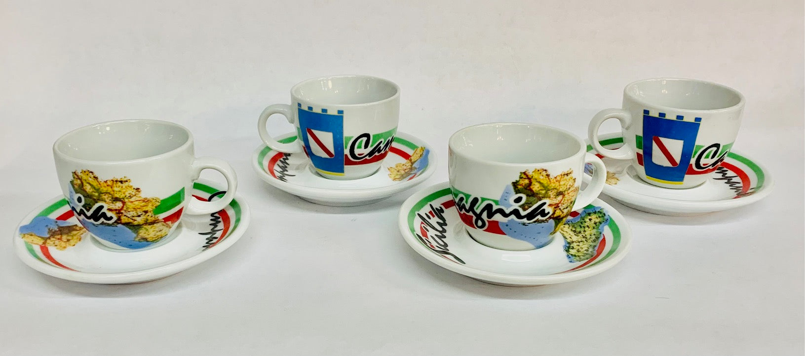 Campania Mocha 4-Cups & 4-Saucers, Made of Porcelain - Royal Gift